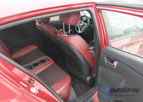 2012 Hyundai Veloster Base W/Red/Black z USA, uszkodzony, nr VIN KMHTC6AD0CU032237